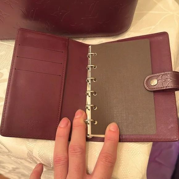 Louis Vuitton Matte Vernis agenda PM PLUM— can bundle with matching LV Stockton - Picture 3 of 5